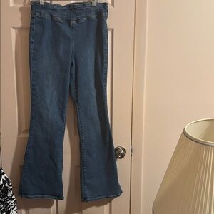 Sofia by Sofia Vergara Flare Jeans in Deep Blue